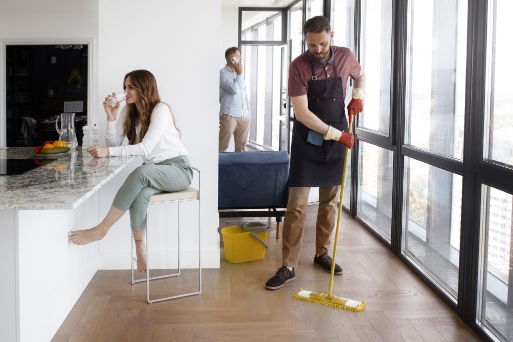 EcoGlow professional home cleaning service